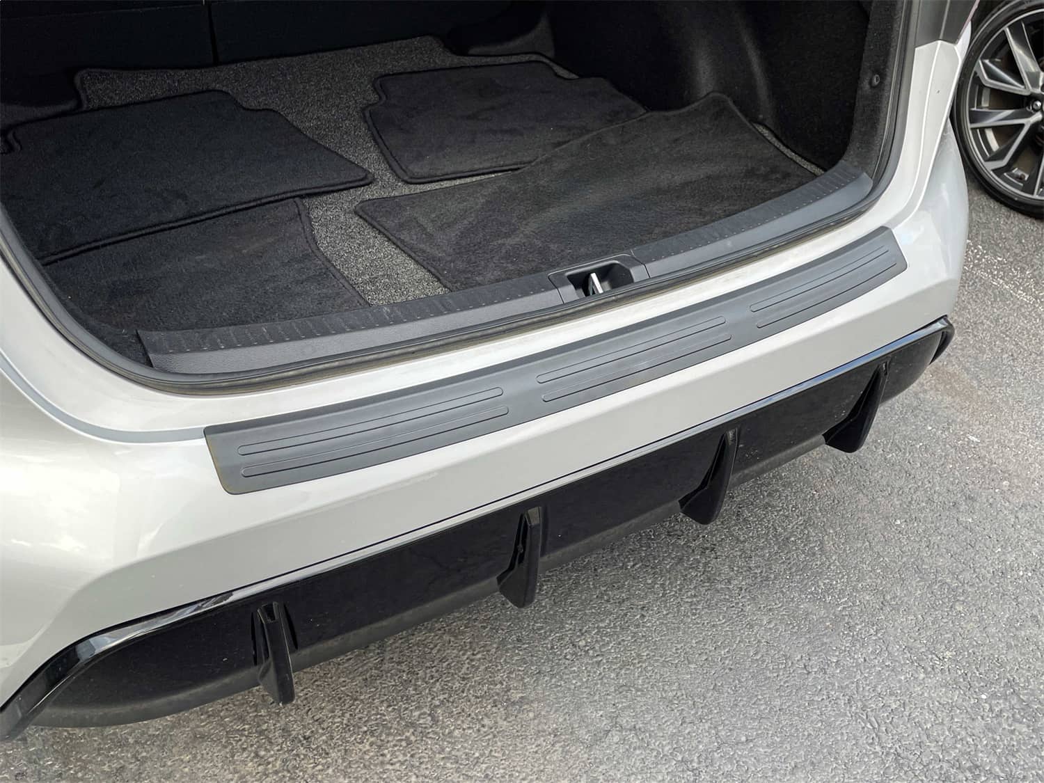 Weathertech - BP0075 - Bumper Top Pad